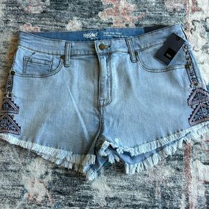 Aztec Jean Short